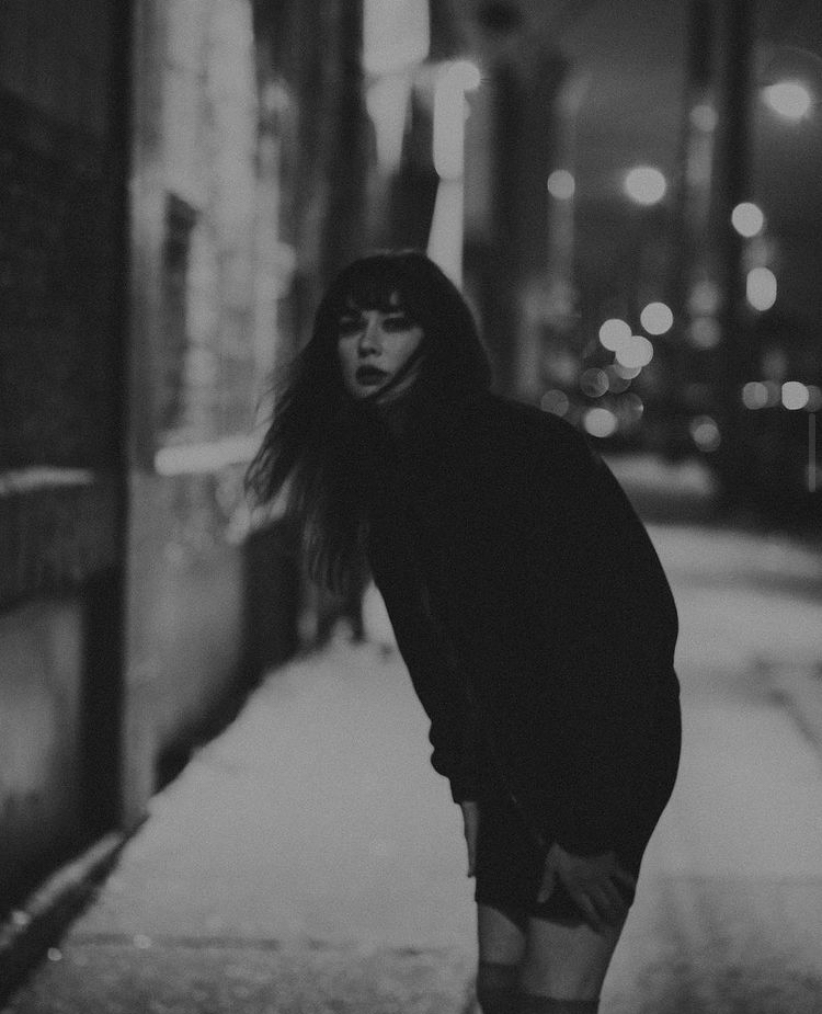 Amelie Swann –&nbsp;Enough