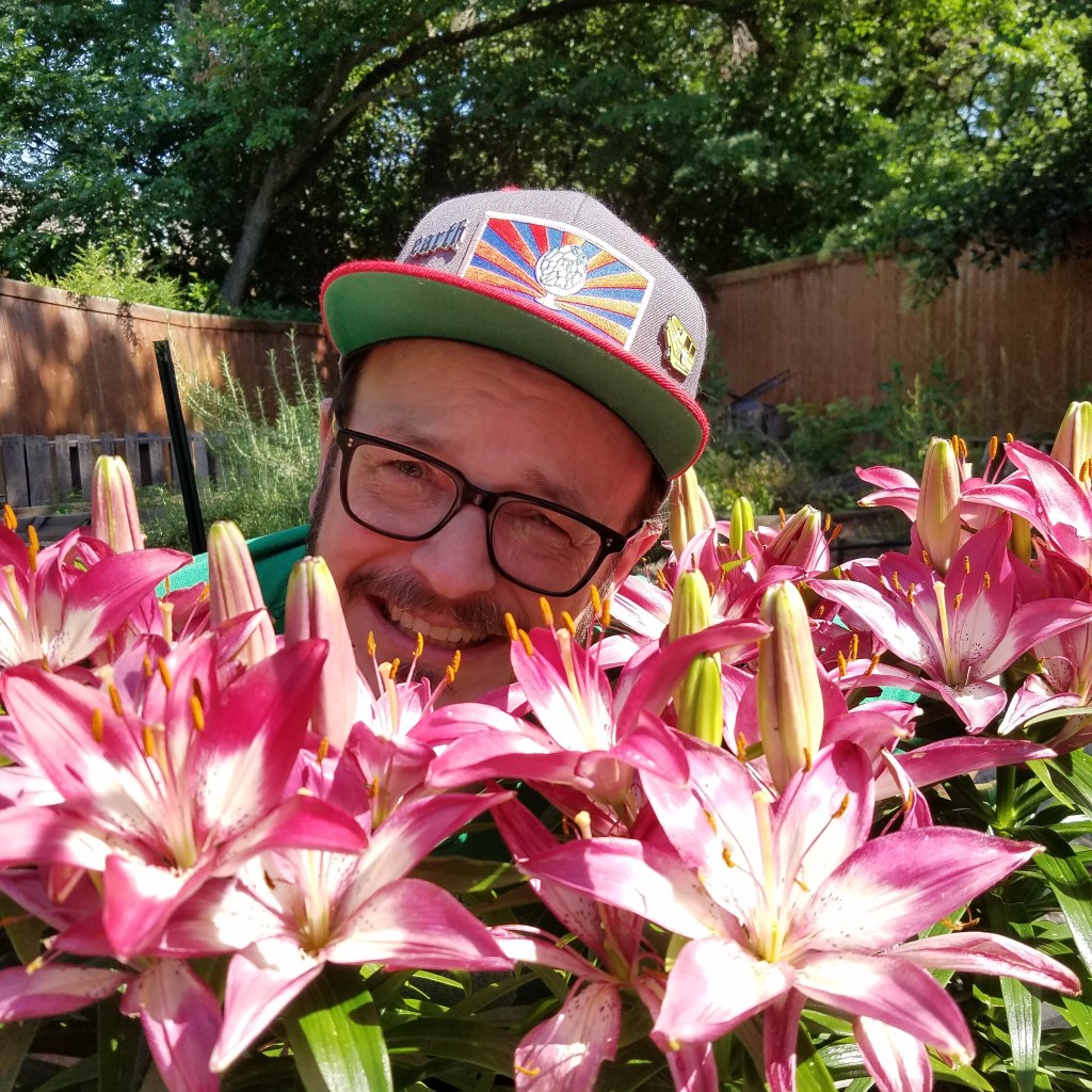 Dark Shadows In Happy Places – Slow&nbsp;Draw