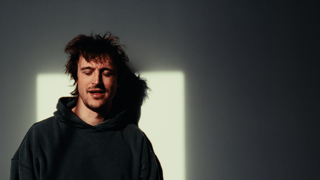 Indie Underrated – RIMENY, Estella Dawn, No Love For The Middle Child, Mo&nbsp;Troper